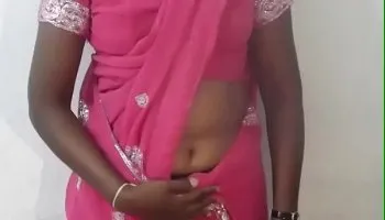 Indian naughty housemaid xxx show