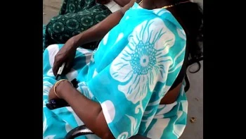 Tamil slut waiting for customer